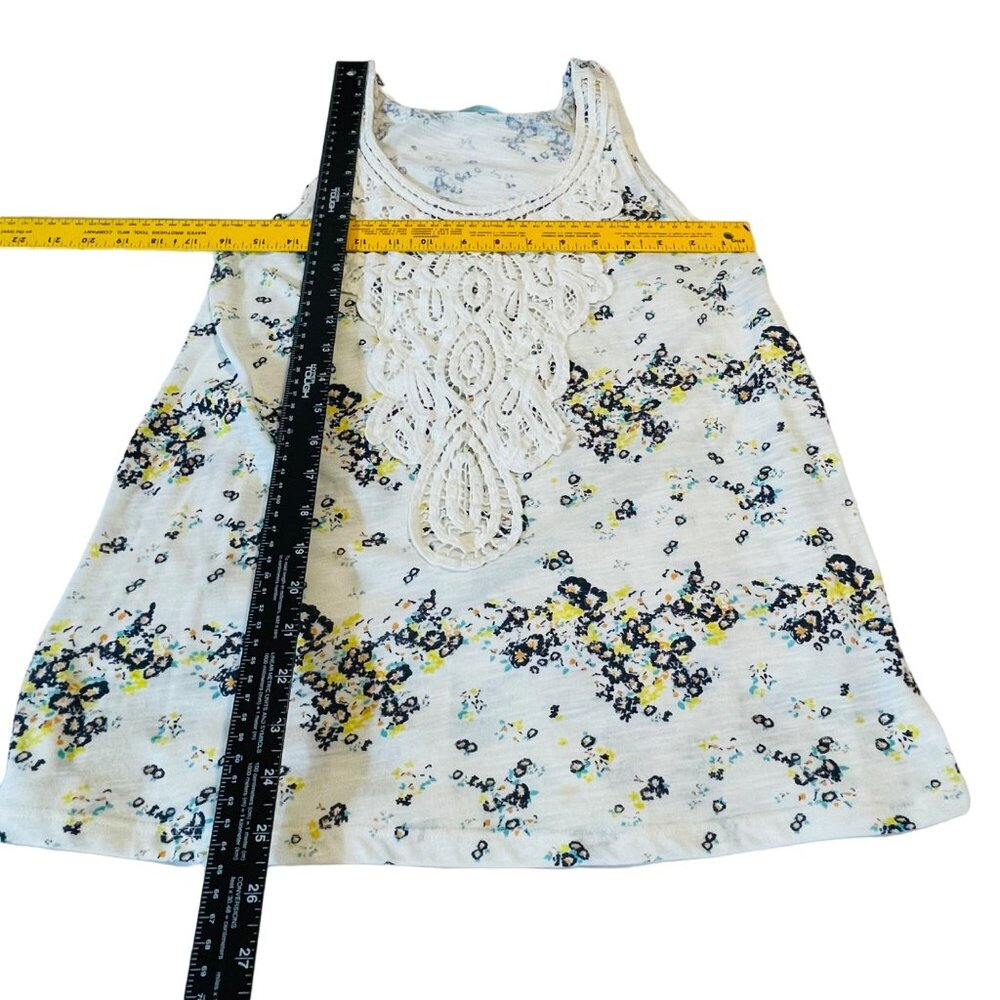 Maurices Floral Lace Front Tank Top M White & Yellow Polyester - Picture 9 of 9